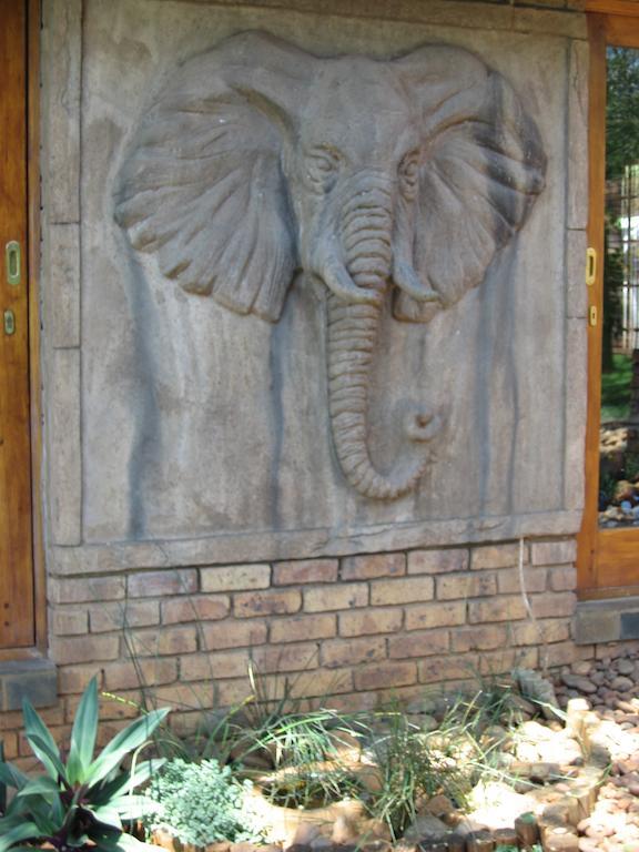 Khandizwe Kruger Villa Malalane Room photo